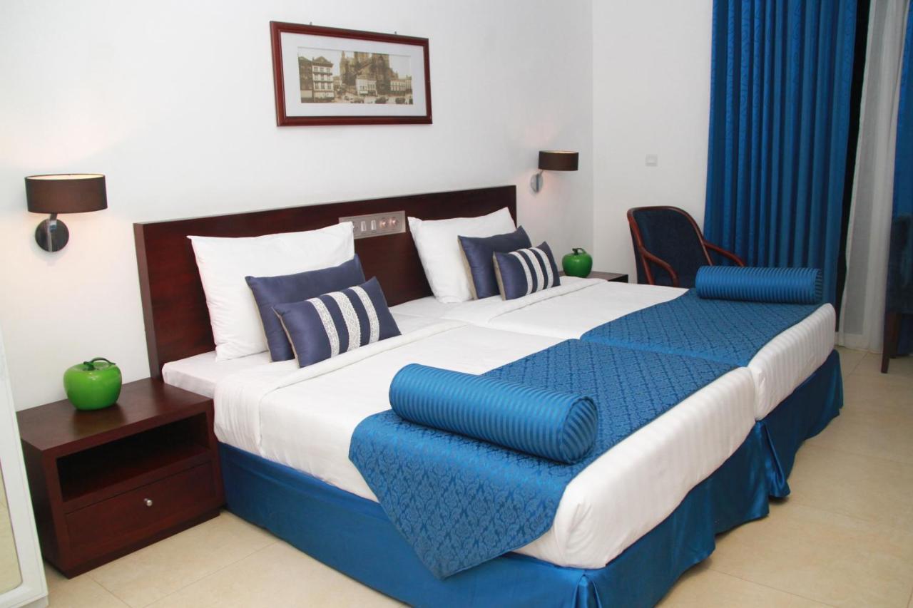 Earl'S Red Passikudah Hotel Exterior photo